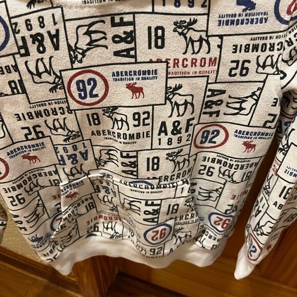 Abercrombie kids boys size 7/8 hoodie - Picture 2 of 4